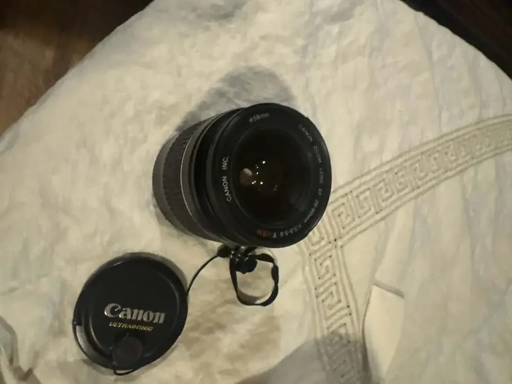 Canon EF 28-80mm f/3.5-5.6 V USM Ultrasonic Zoom Lens